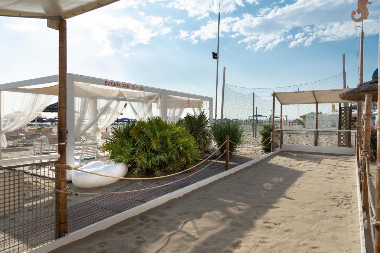 Hotel Castellucci Bellaria-Igea Marina Exterior photo